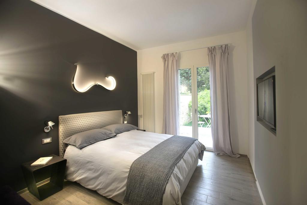 Bedinle' Villa Lecce Exteriör bild